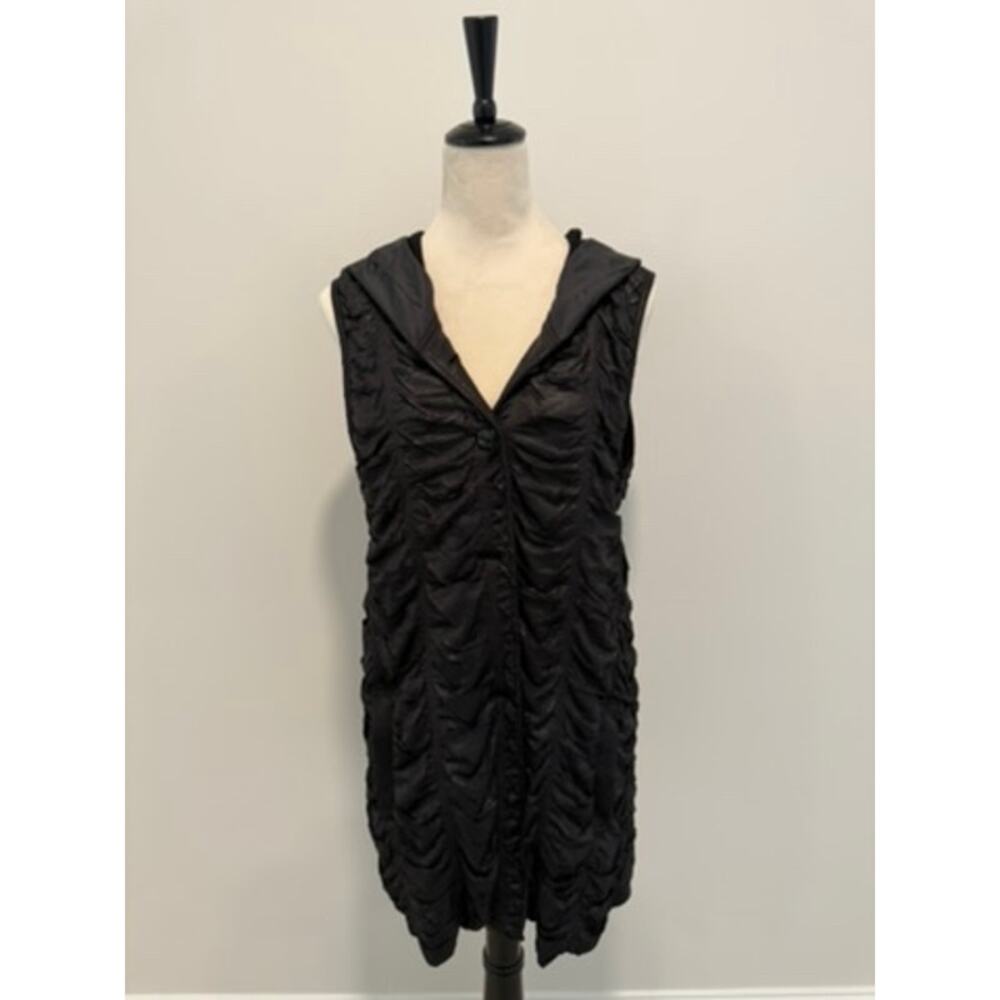 Women's Black Ruched Sleeveless Hooded Vest w/ Front Buttons,  Size L